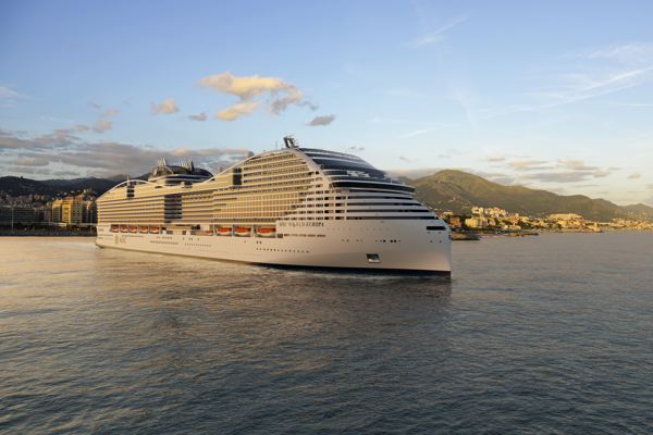 MSC World Europa zet nieuwe standaarden voor milieuduurzaamheid op zee en versnelt de reis van MSC Cruises naar netto nul