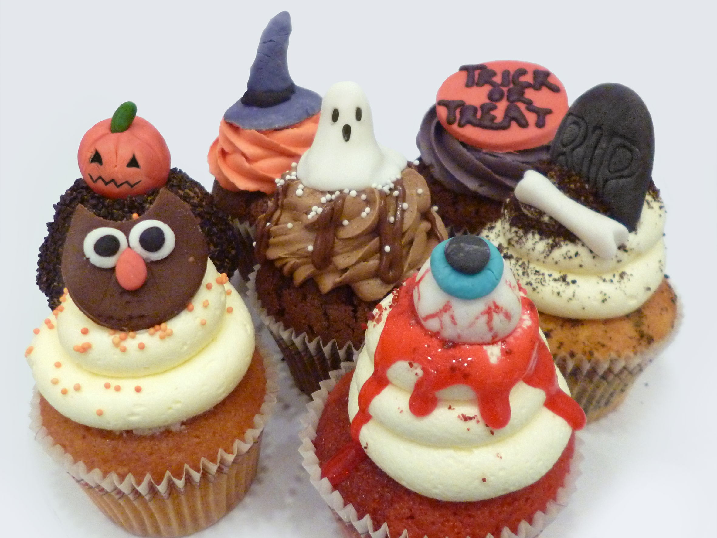 Sweetheart Cake & Bake Shop Celebrates Halloween  with the Launch of Spooktacular New Flavours