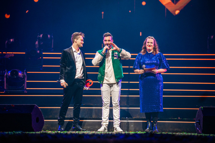 Preview: Metejoor wint Qmusic Award voor Hit van het Jaar tijdens daverende eerste editie van Q-Pop
