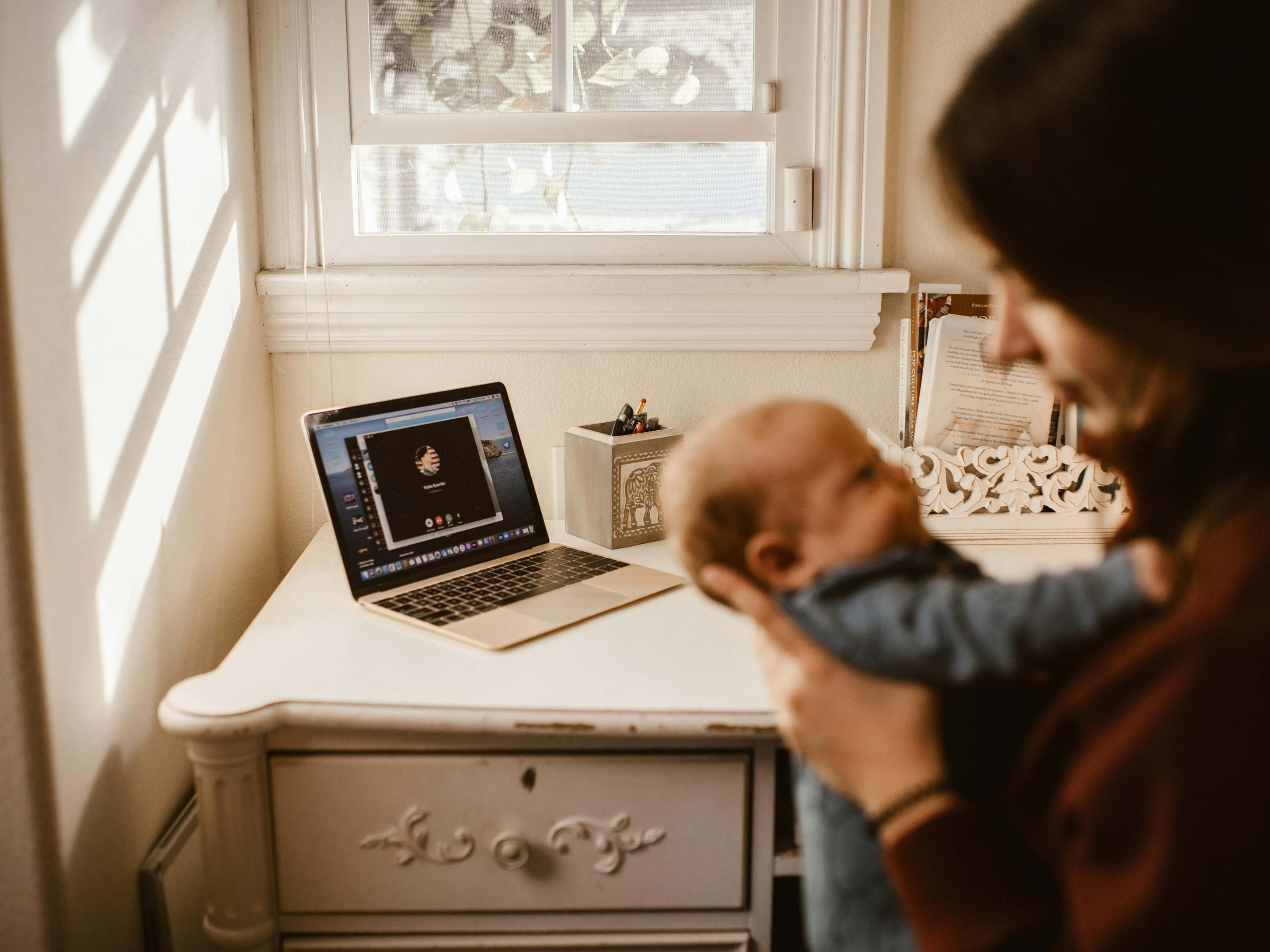 Cuando el hogar es el punto de partida: 27% de las madres emprendedoras venían de tareas domésticas 