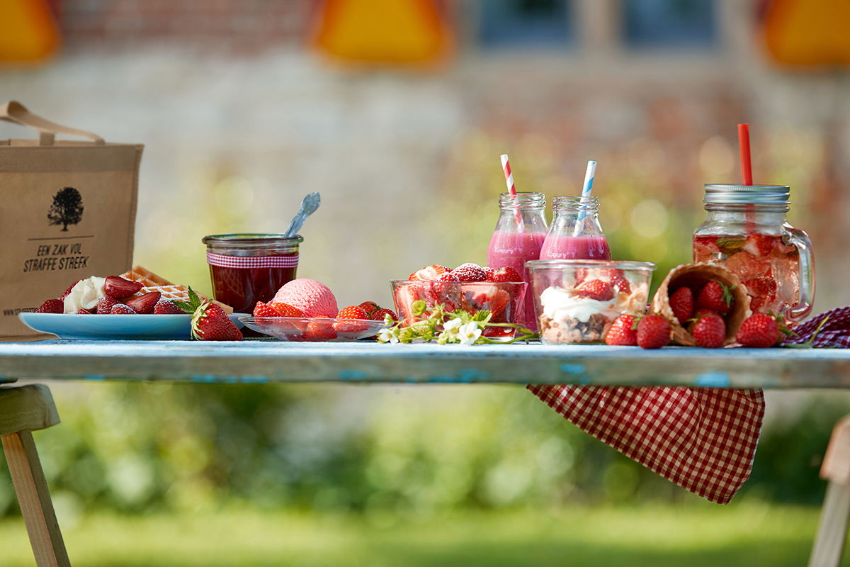 Foto: de maand mei is aardbeien-maand Foto: de maand mei is aardbeien-maand