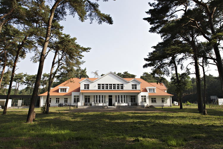 8. Verbouwing Kolonie - As