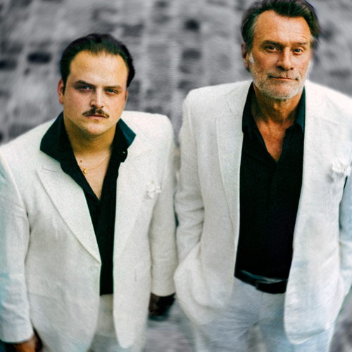 Glints & Daan