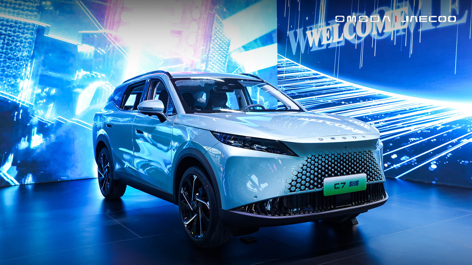 OMODA C7