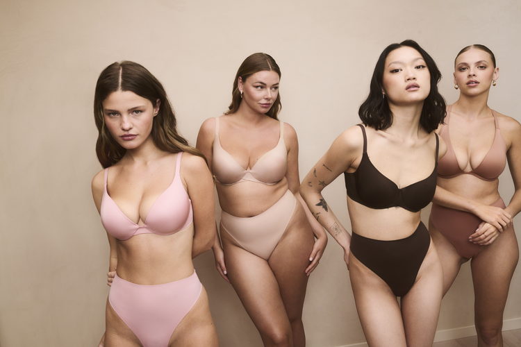 Hunkemöller_SS24_20240226_Hunkemoller_Signature_Q2_MR_M24_Q2_012_SIGNATURES_HKM_Group_Smooth__812