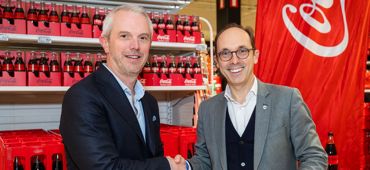 Carrefour en Coca-Cola Europacific Partners versterken hun samenwerking om hun koolstofvoetafdruk tegen 2030 te verkleinen