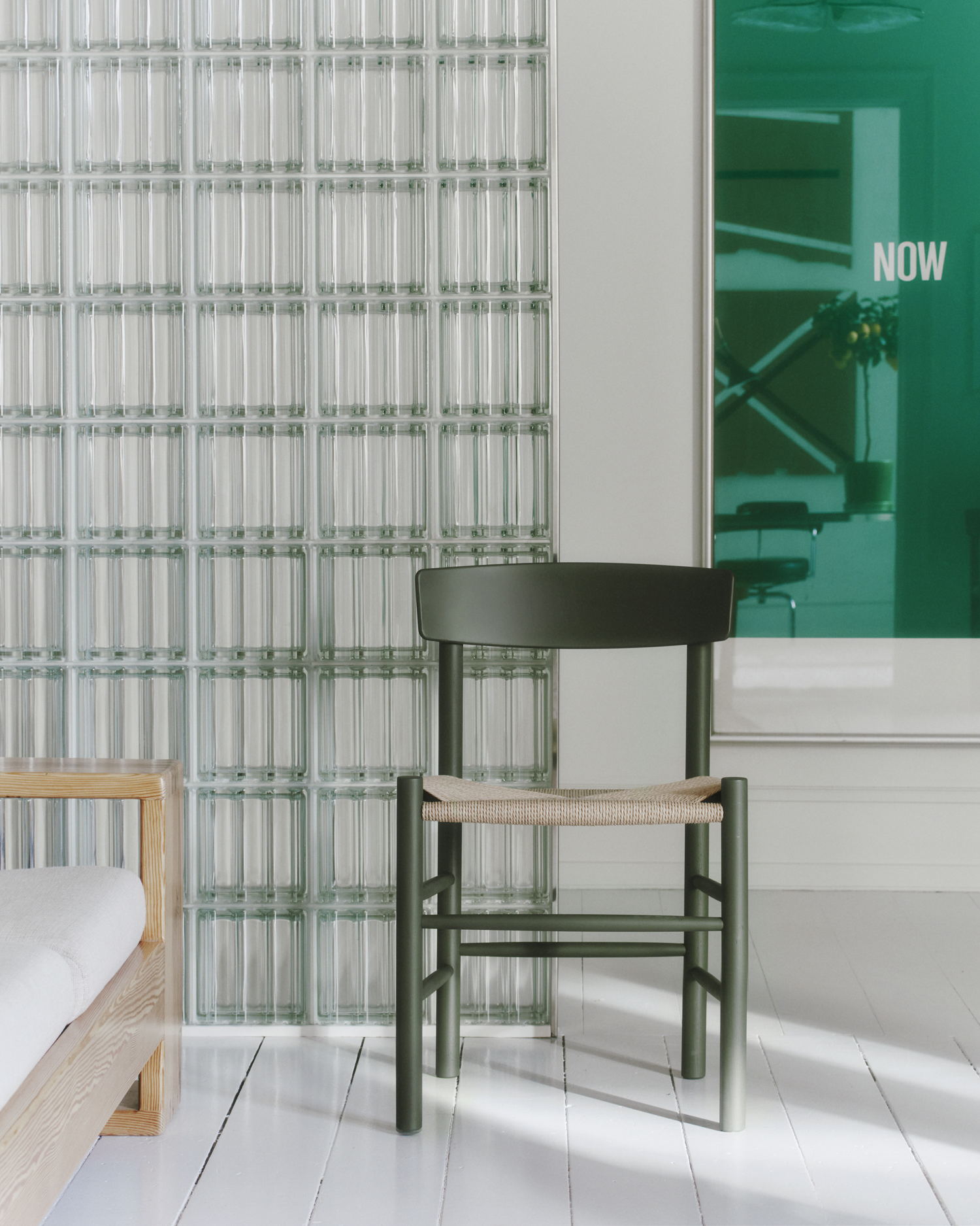 CDW_Fredericia_J39 Chair in Khaki Green