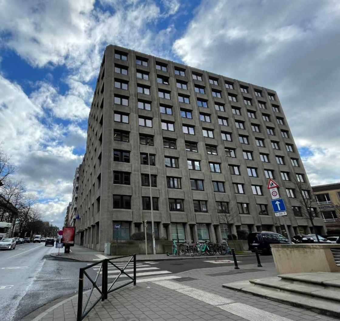 Un immeuble de bureaux de la Commission européenne s’offre une seconde vie après reconversion