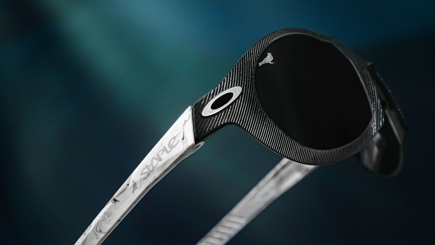 OAKLEY x STAPLE SUB ZERO COLLECTION (5)