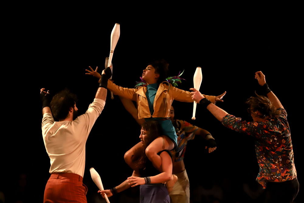 Foutoir Céleste - Cirque exalté ©Roman Chartier 
