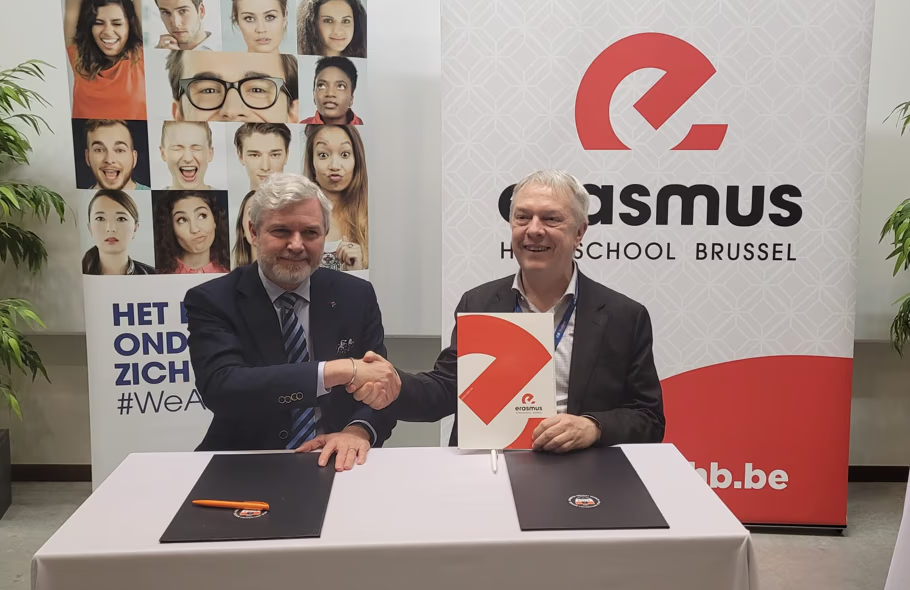 VUB en EhB ondertekenen charter voor Meertaligheid en Talige Diversiteit