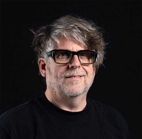 FOH engineer Stefan Holtz has shaped the live sound of Die Toten Hosen and Westernhagen for over two decades. He's been behind the board for Die Ärzte for the past five years.