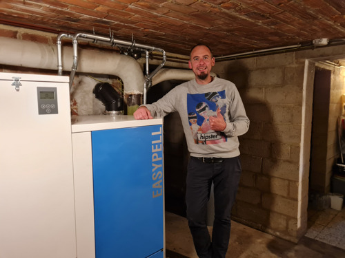 Preview: Communiqué de presse ÖkoFEN: Le spectre d'un choc énergétique fait doubler les ventes de chaudières à pellets