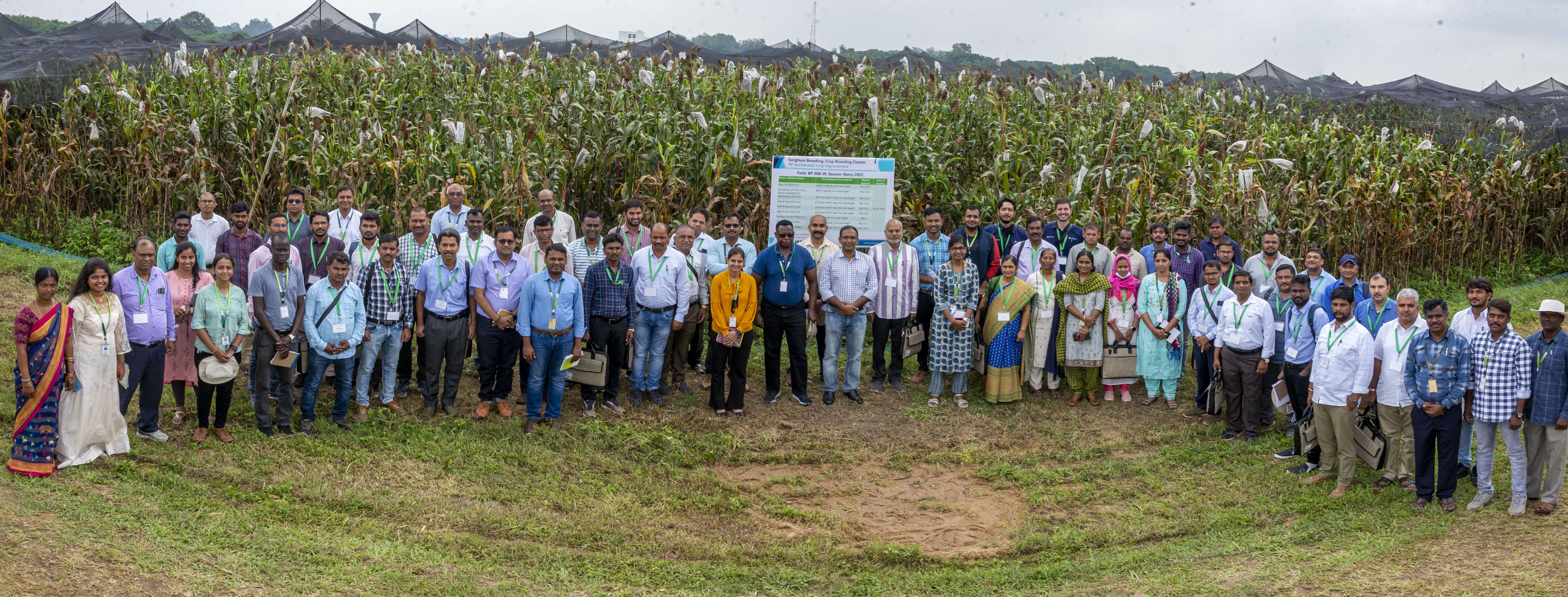 Participants at the Sorghum Scientists Field Day at ICRISAT