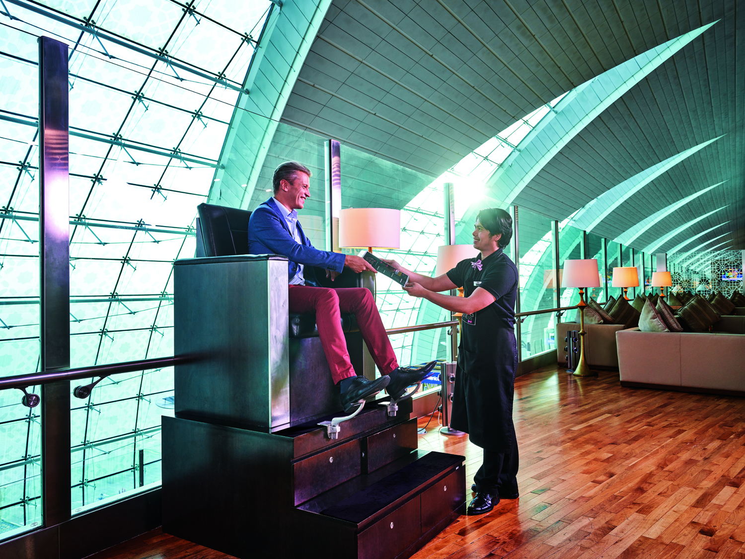 Emirates opens access to its premium lounges at Dubai International Airport