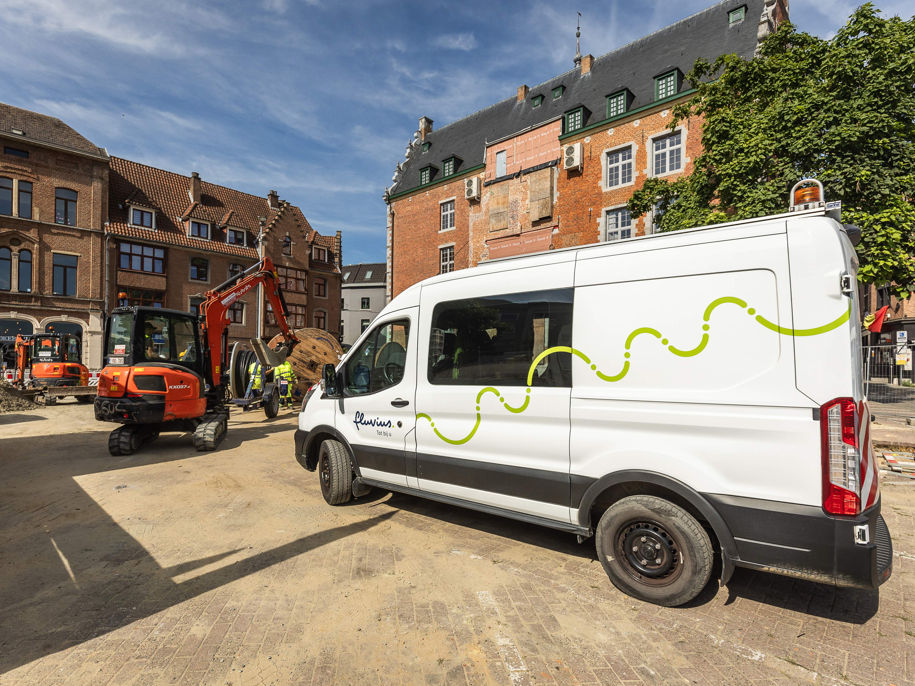 Spanning op de speelplaats in Halle