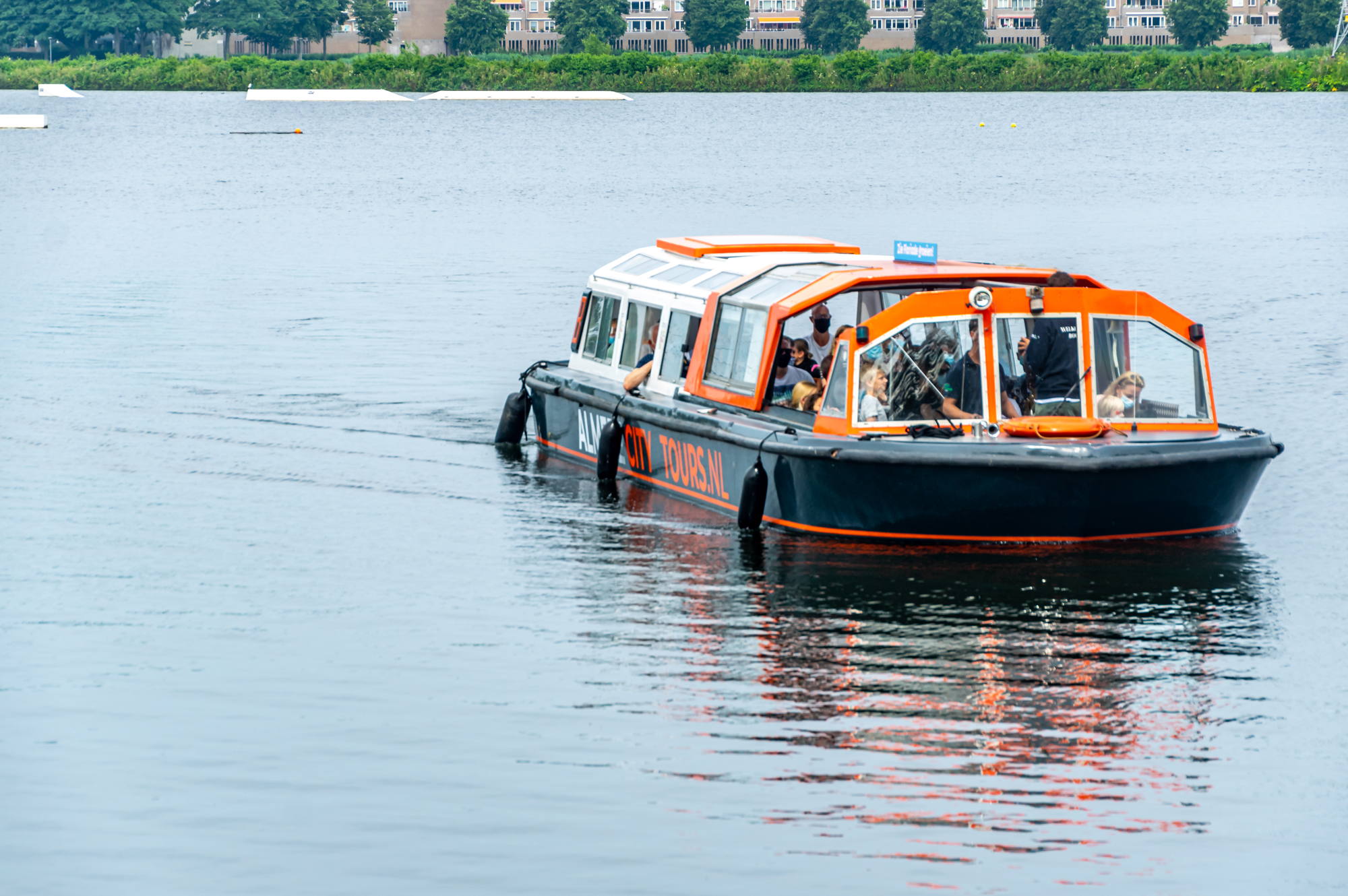 Almere Rondvaarten_ electric boat -2