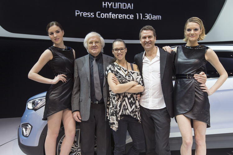 Gilbert Gress, Stefanie Heinzmann und Rob Spence (v.l.n.r.)