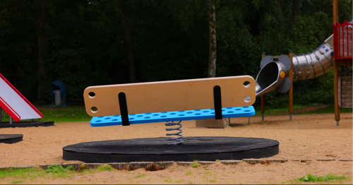 Stay young benches stimulates young parents to battle muscle loss after thirties