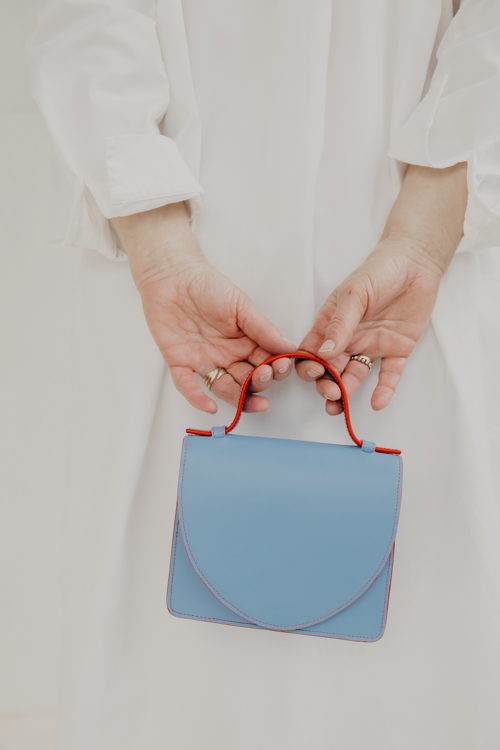 Mieke Dierckx_Micro Bleu Ciel Red €350 (4)