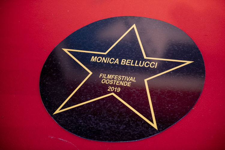 Sterlegging Monica Bellucci