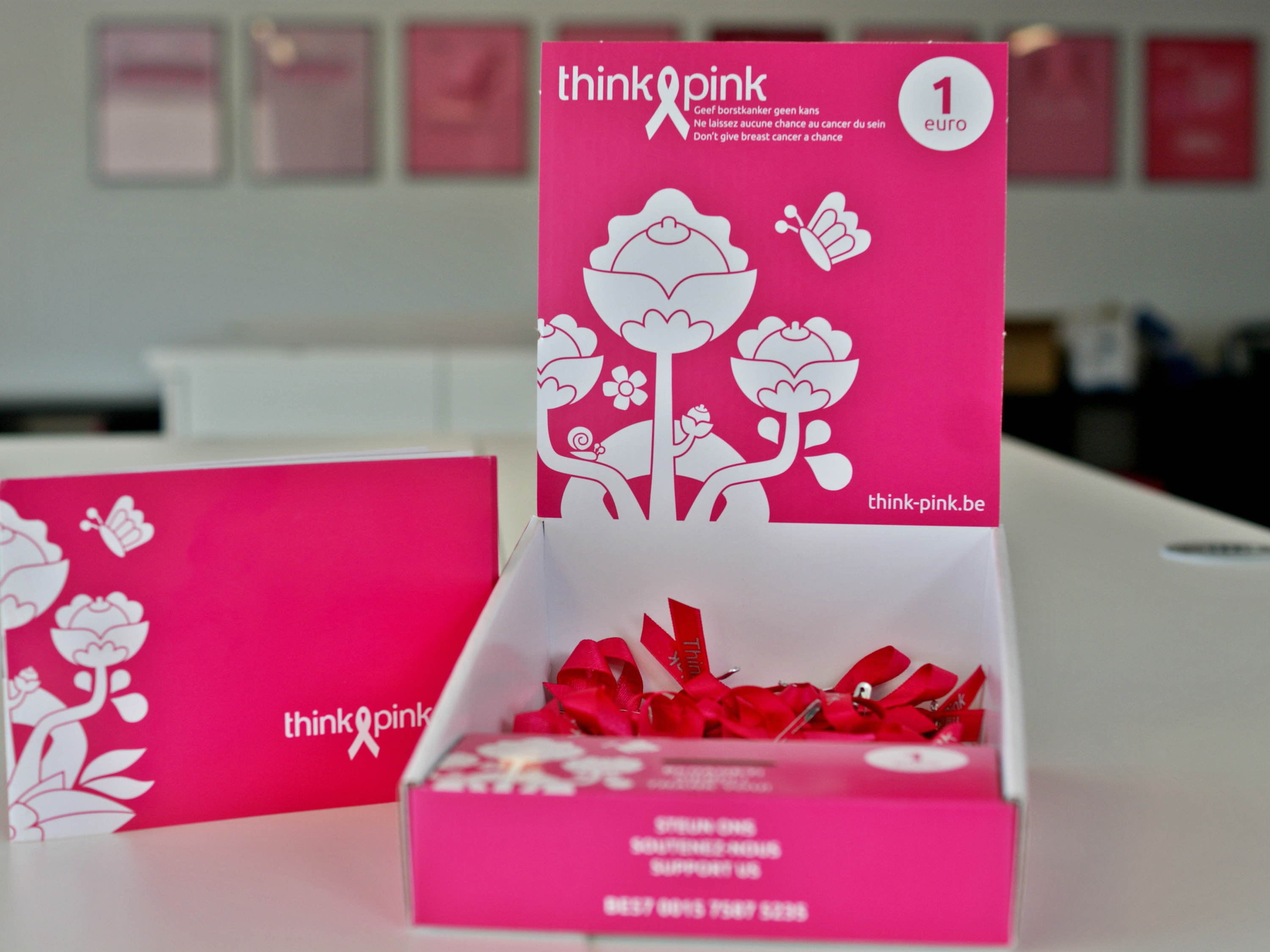300 000 rubans de Think Pink déjà distribués