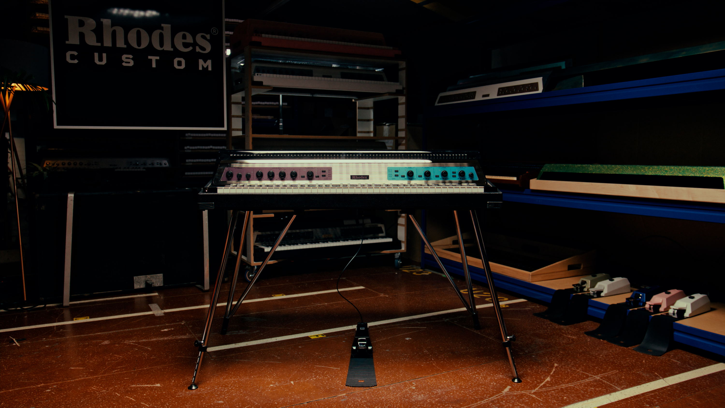 Rhodes Honors Legendary Pianist Oscar Peterson with Custom Shop ‘Night Train’ Piano