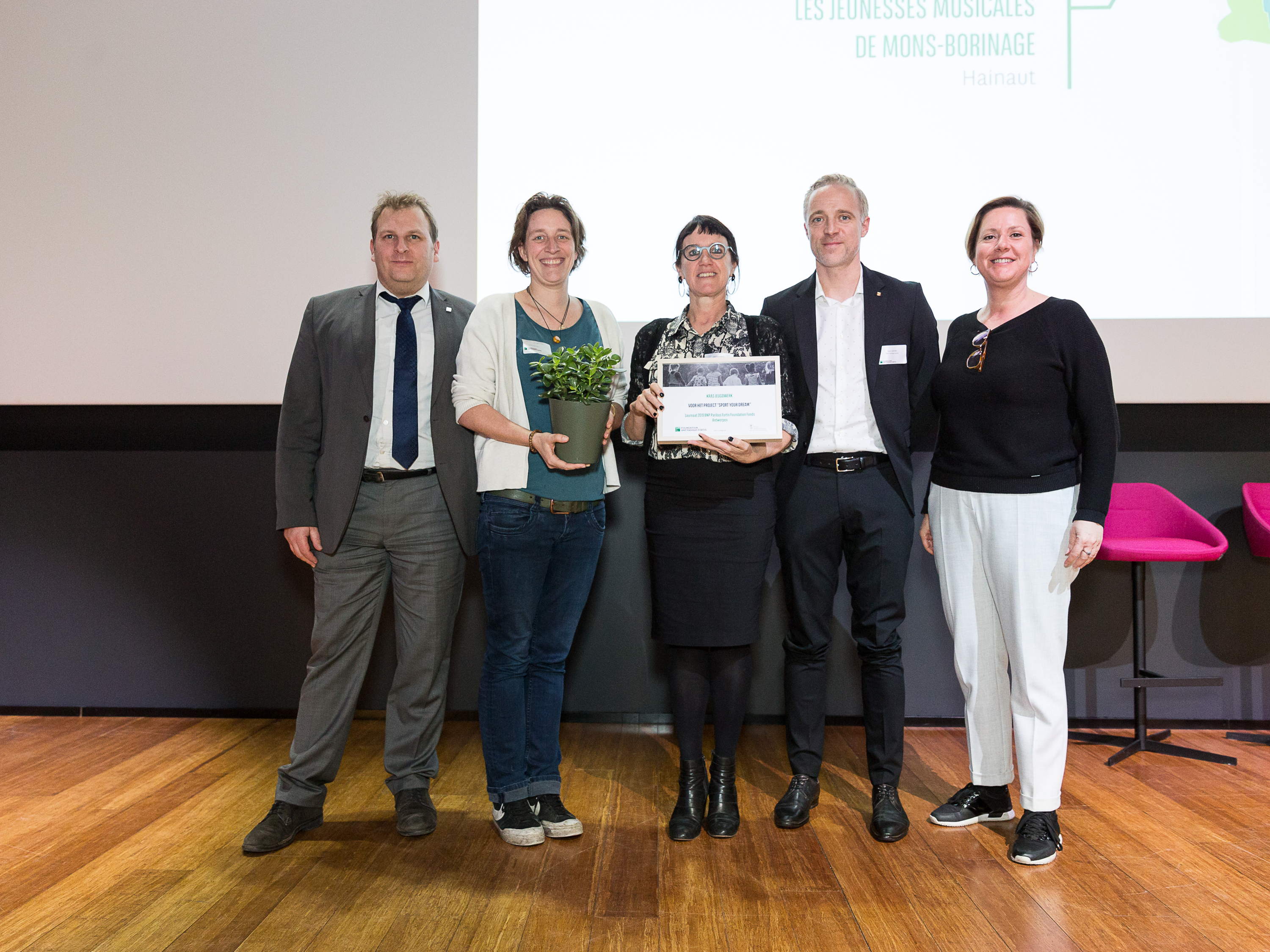 BNP Paribas Fortis Foundation bekroont het project ‘Sport your dream’ van Antwerpse vzw Kras Jeugdwerk