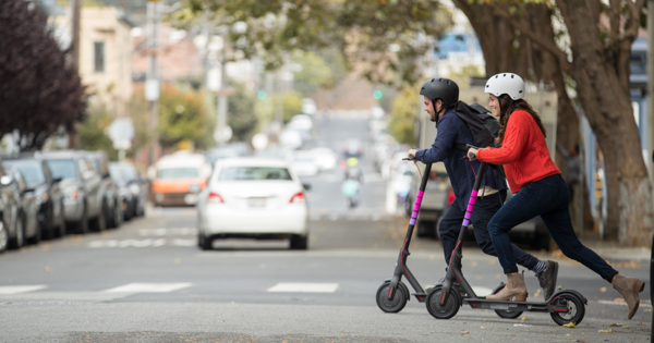 Usuarios de scooters gastan 70 pesos en cada uso, según la app financiera Fintonic