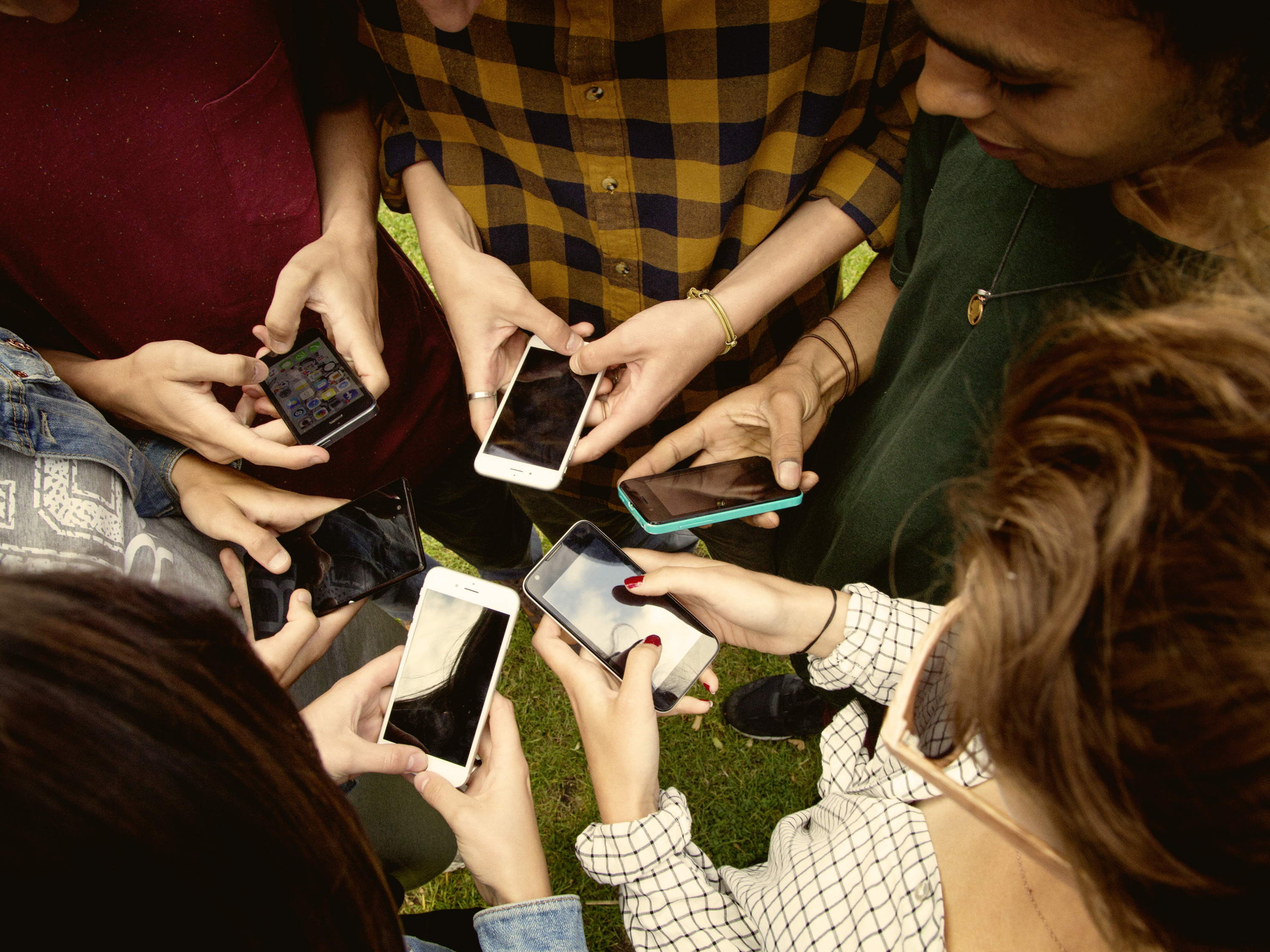 Le Gouvernement wallon et les opérateurs mobiles scellent un accord pour une Wallonie encore plus connectée