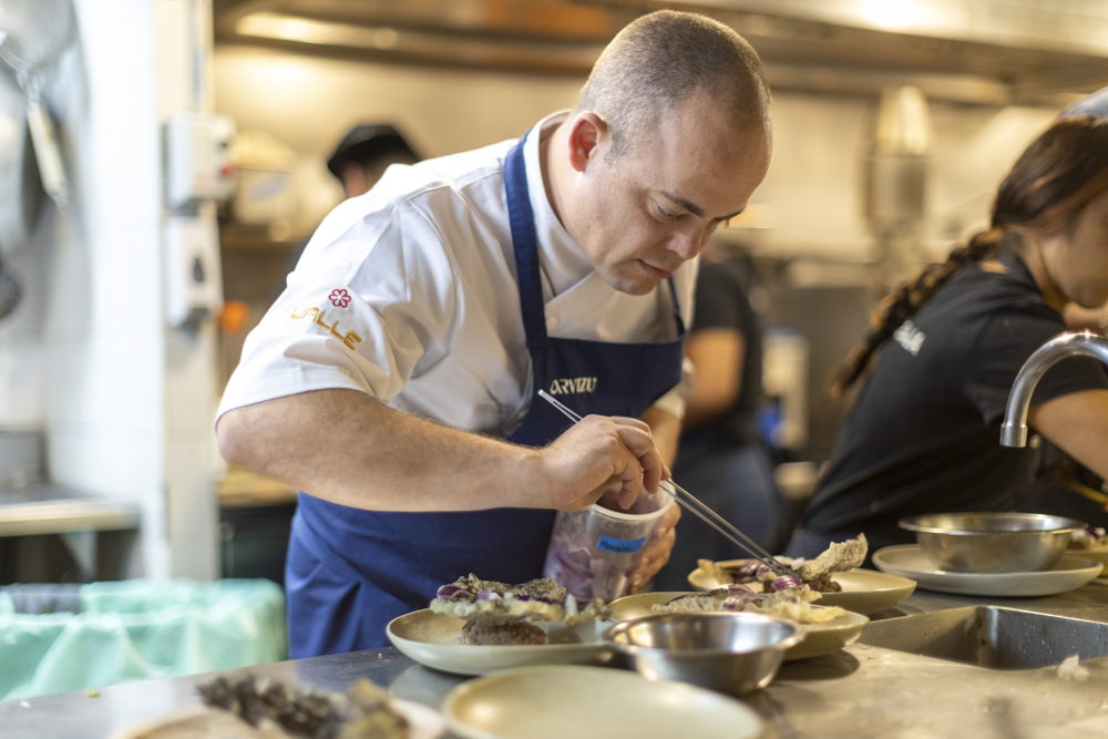 Chef Roberto Alcocer en Valle