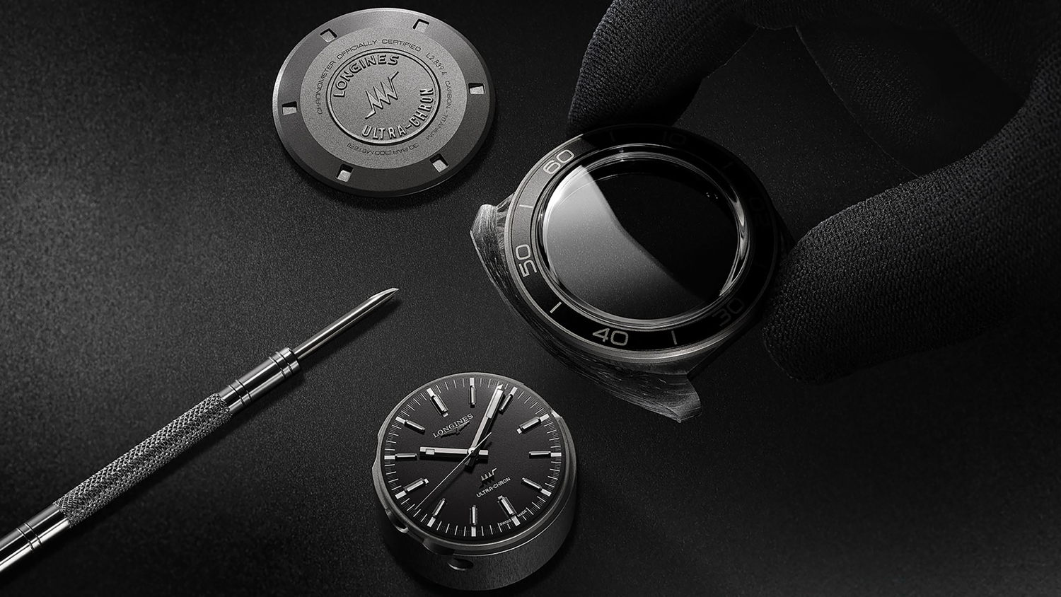 LONGINES_2025_ULTRA-CHRON CARBON__L28394522_2