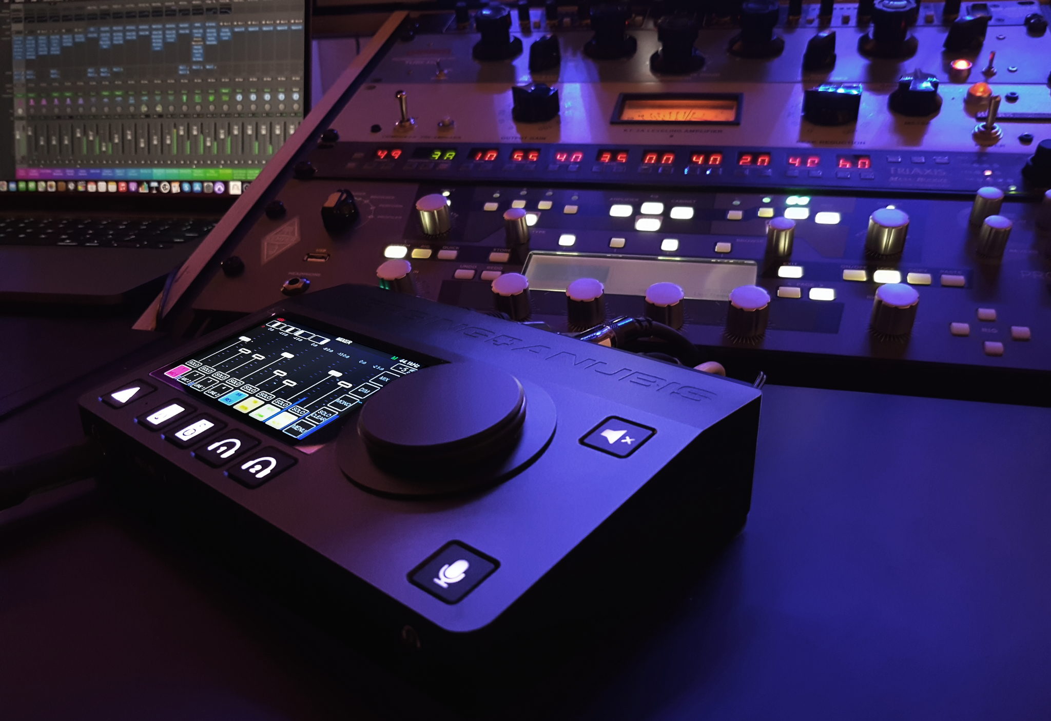 Anubis, Netzwerk-Audio-Interface erweitert kontinuierlich seine Funktionen