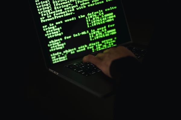 El enemigo ‘duerme’ en casa: hackers se ocultan hasta 5 meses en un servidor para atacar