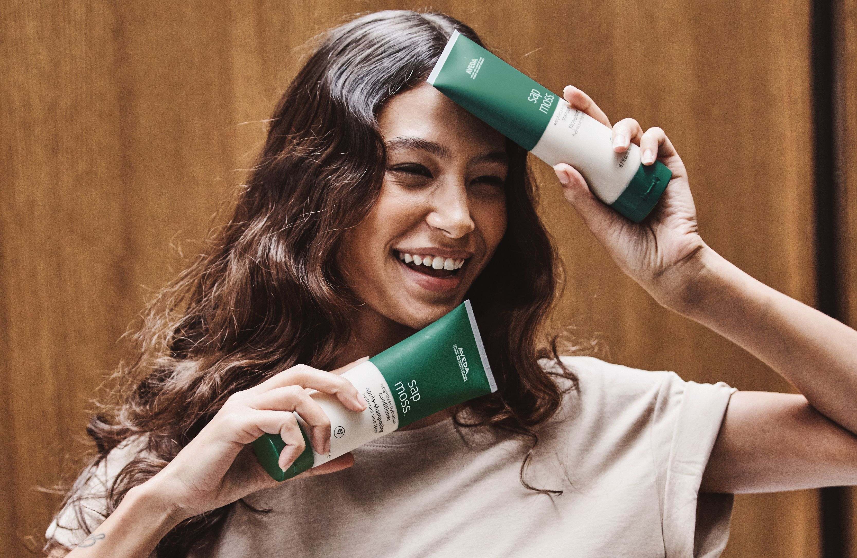 NEW: Aveda’s Vegan & Silicone-Free Sap Moss™ Shampoo and Conditioner Shown to Increase Hair Hydration