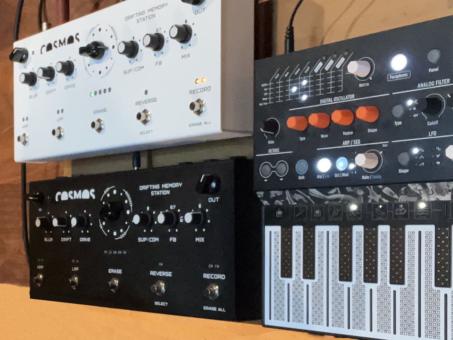 Ambient Recording Artist Joel Shearer Explores New Shapes and Textures for Guitar with SOMA COSMOS