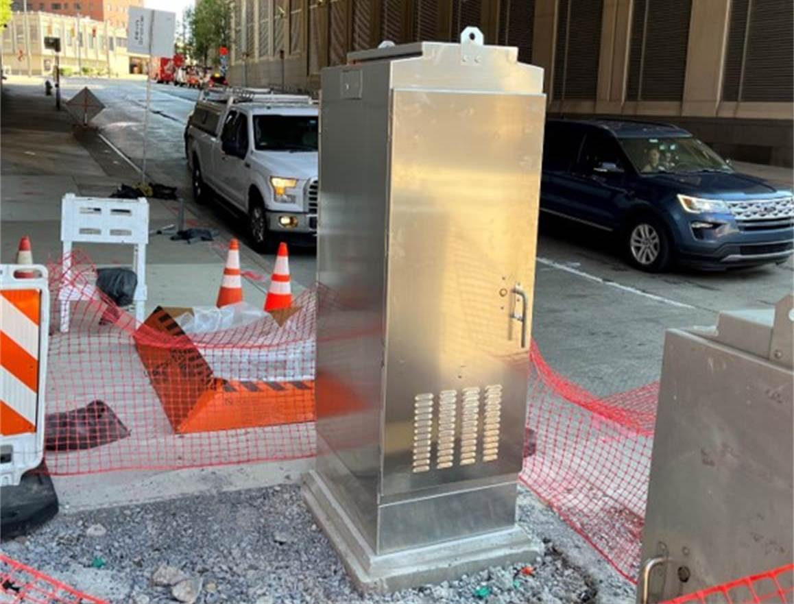 A new traffic controller box was placed at Sixth and Ross streets