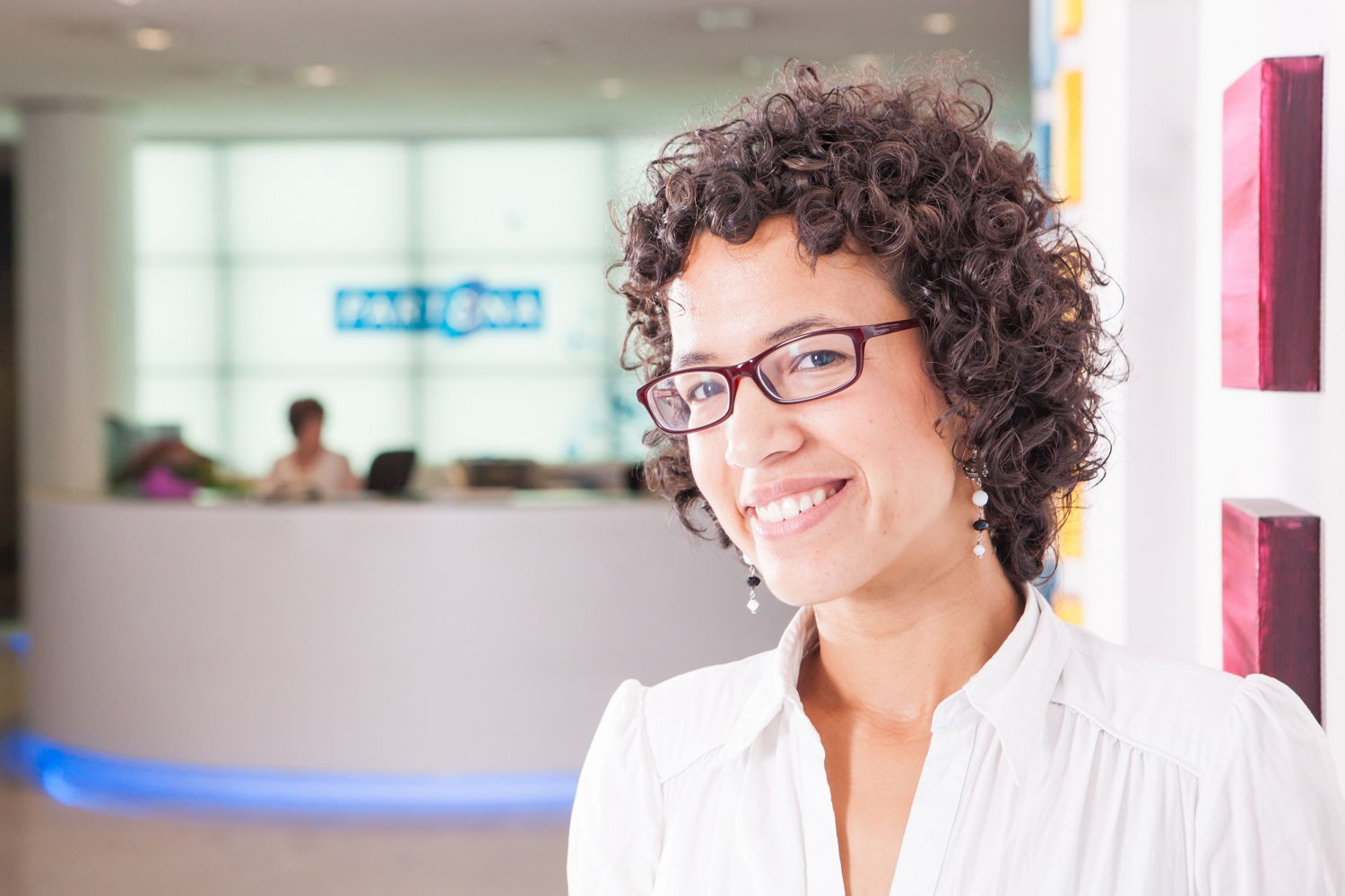 Elisa Soares Almeida - Legal Consultant - Partena Professional