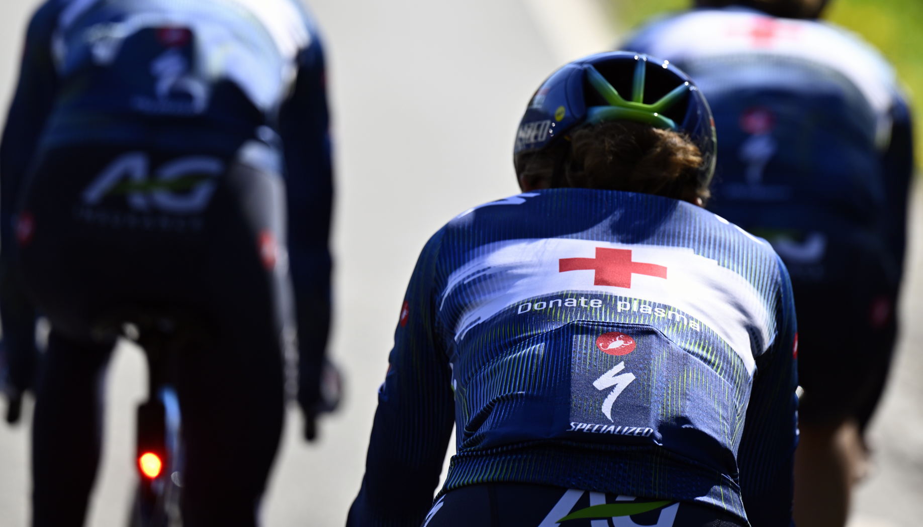 Luik-Bastenaken-Luik 2026: vrouwenwielerploeg AG Insurance - Soudal rijdt in speciaal 'Donate Plasma'-shirt