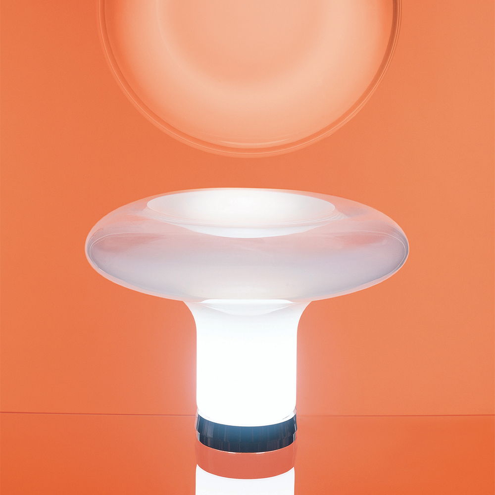 Lesbo designed by Angelo Mangiarotti