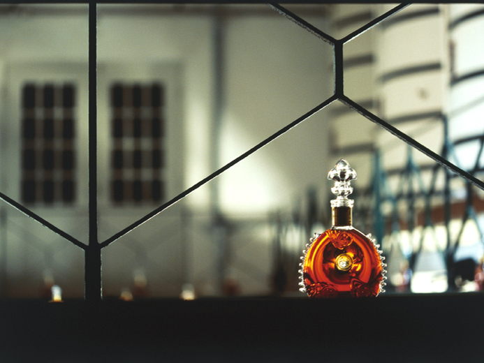 Descubriendo los secretos de LOUIS XIII: 8 datos sobre el coñac más exclusivo del mundo