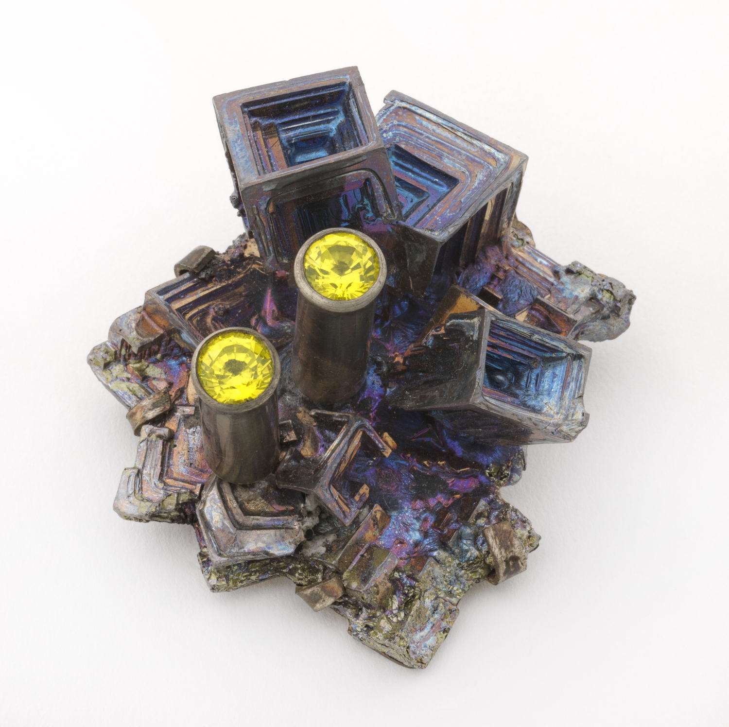 Peter Vermandere, broche 'BJOux III, Square Horns'