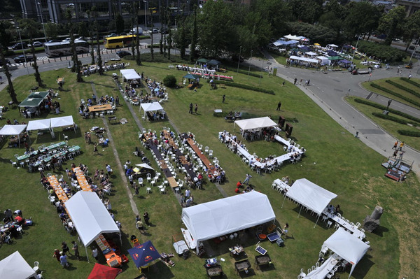 Preview: VUB thanks its employees with a giant BBQ