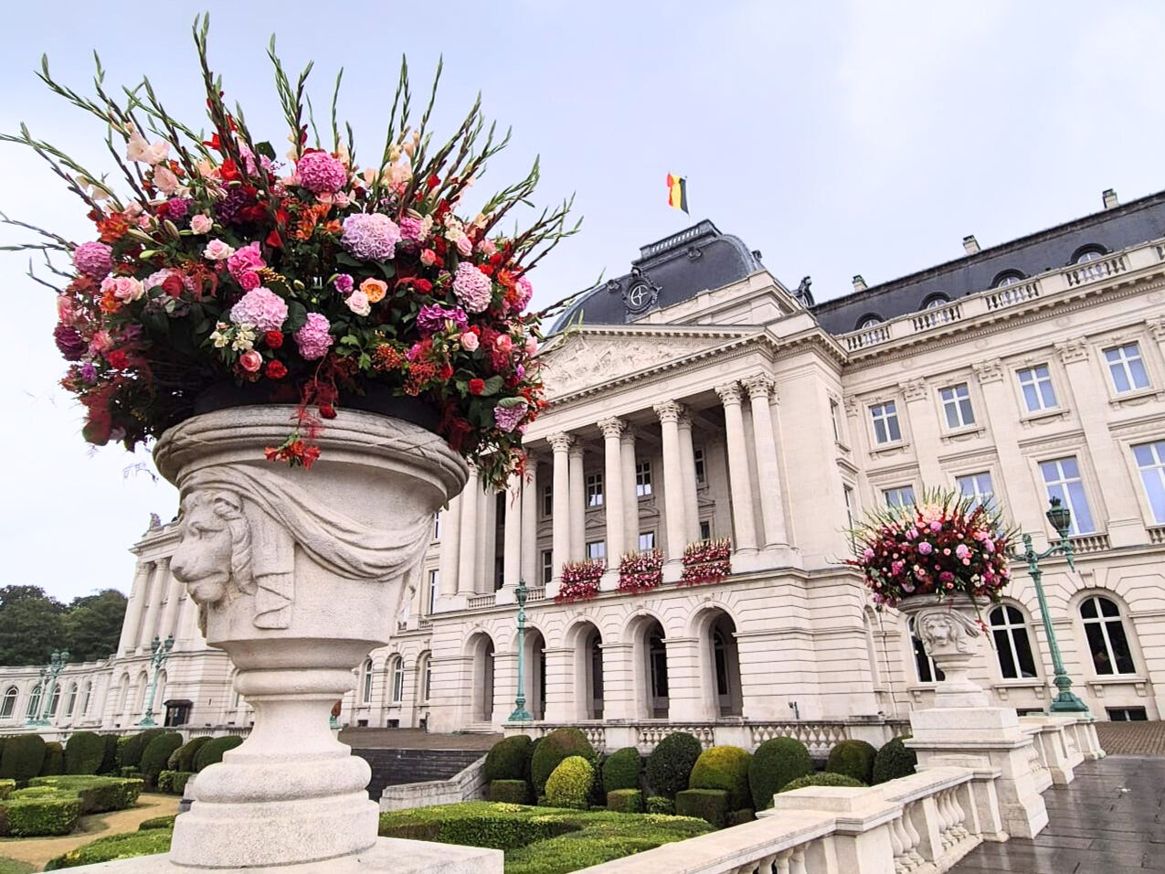 12.500 Belgische bloemen fleuren het Koninklijk Paleis op tijdens nationale feestdag