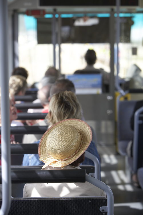 Interieurbeeld van de Kusttram (foto: Stefaan Van Hul)