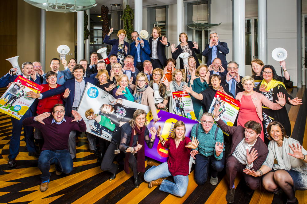 Steun voor de Move van Minister Sven Gatz van Jeugd en Media, en leden van de Commissies Jeugd, Onderwijs en Welzijn van het Vlaams Parlement - (c) Frederik Beyens