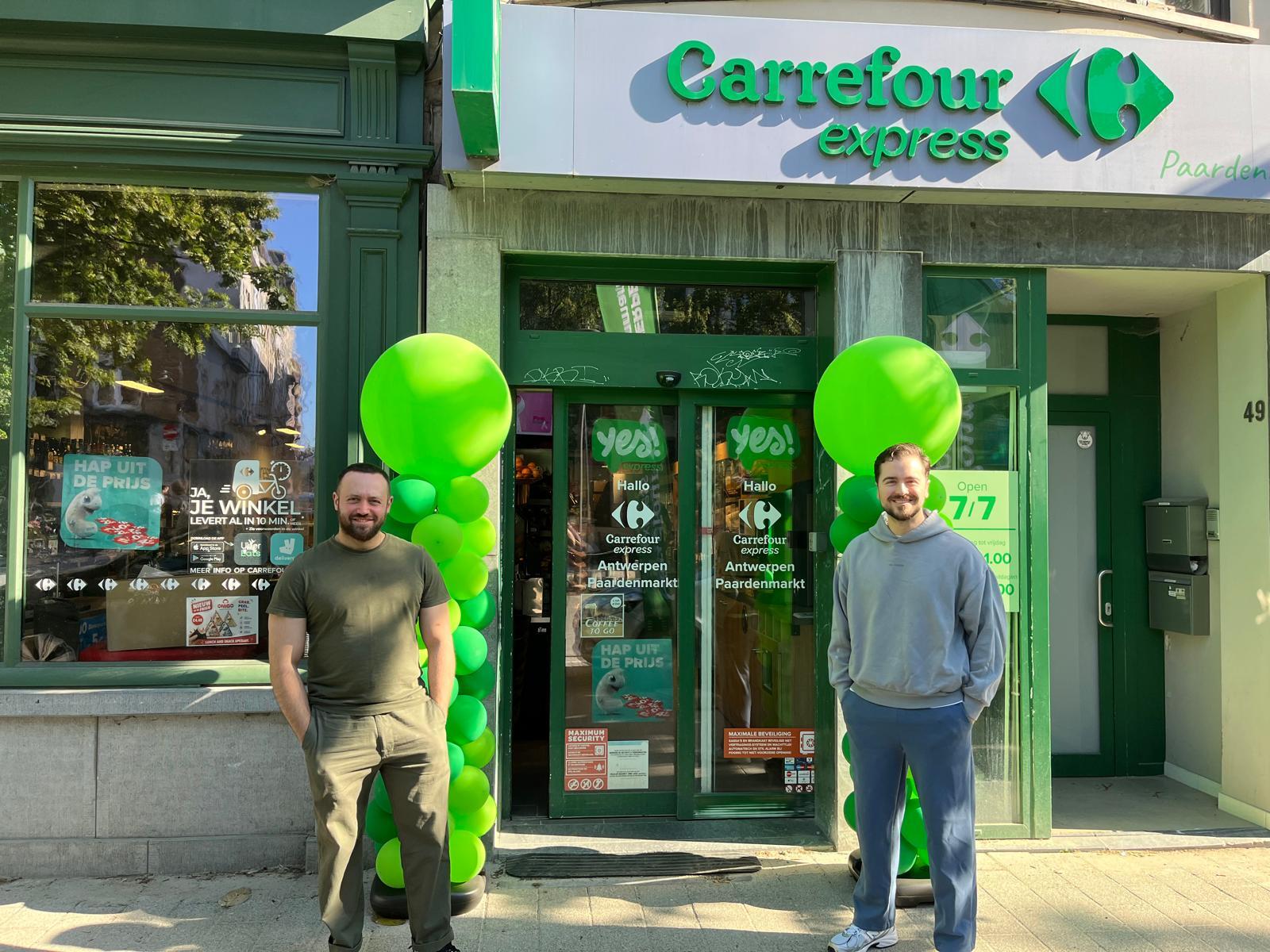 Le Carrefour Express Anvers Paardenmarkt rouvre ses portes en convenience store dans l'air du temps, avec une offre pensée pour les étudiants
