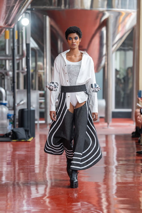 Carla Fernández en VOLVO FASHION WEEK MÉXICO