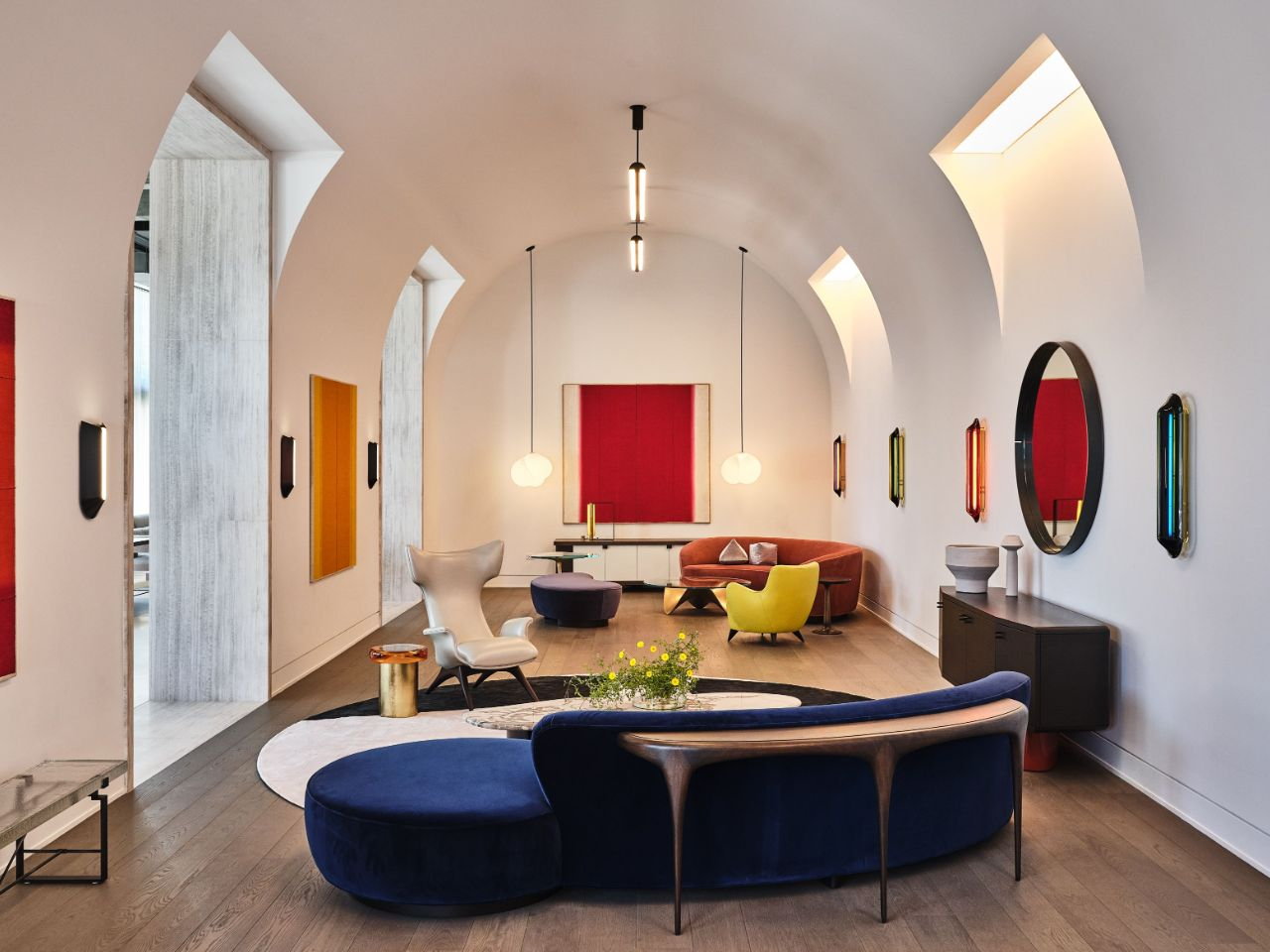 HOLLY HUNT Opens New Showroom Experience in Los Angeles