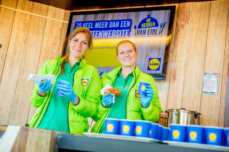Gezond ontbijt tijdens de opening